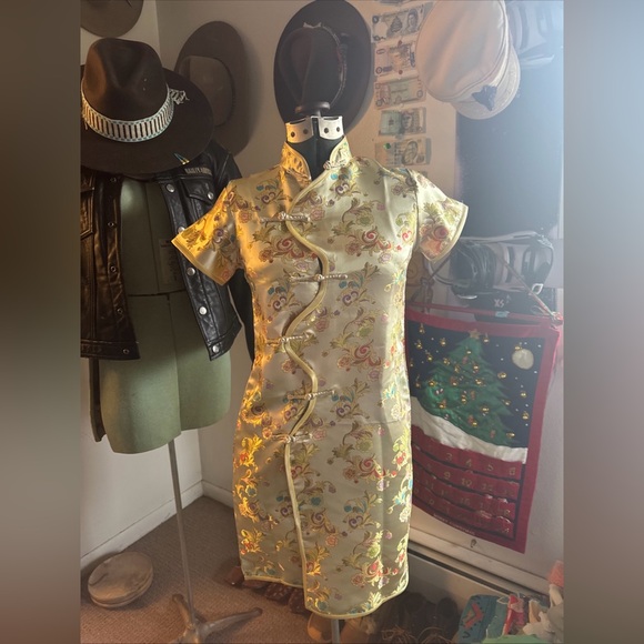 Dresses & Skirts - Vintage Qipao Golf Dress